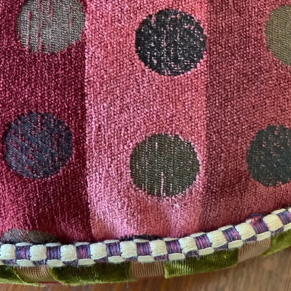 BEAUTIFUL RARE Vintage MacKenzie Childs Round Velvet Pillow with Bow Ribbon Ties - Picture 10 of 12